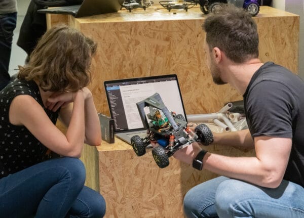 RobotX AI-driven education